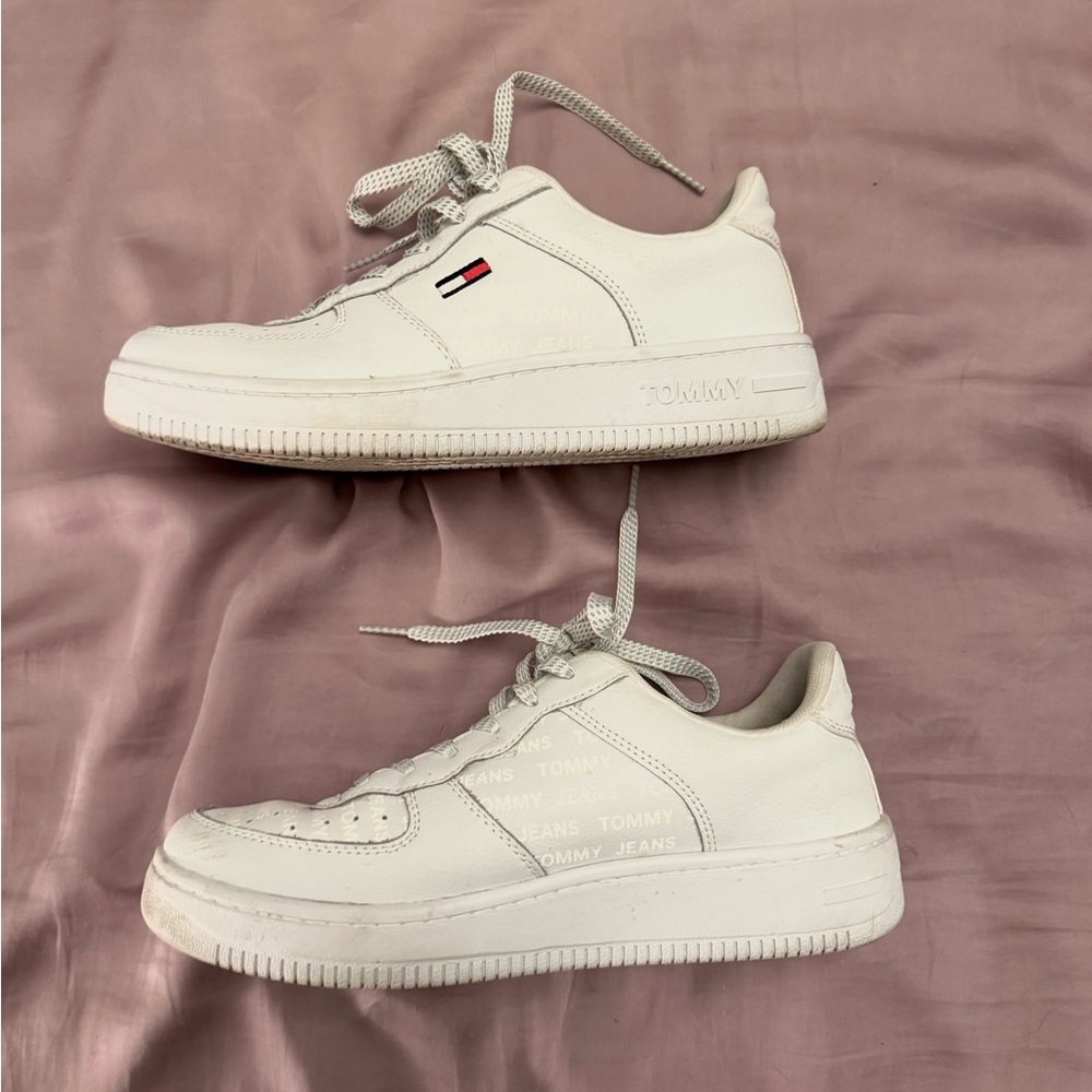 Tommy Jeans Classic Trainers Tennis Shoes - Picture 9 of 12
